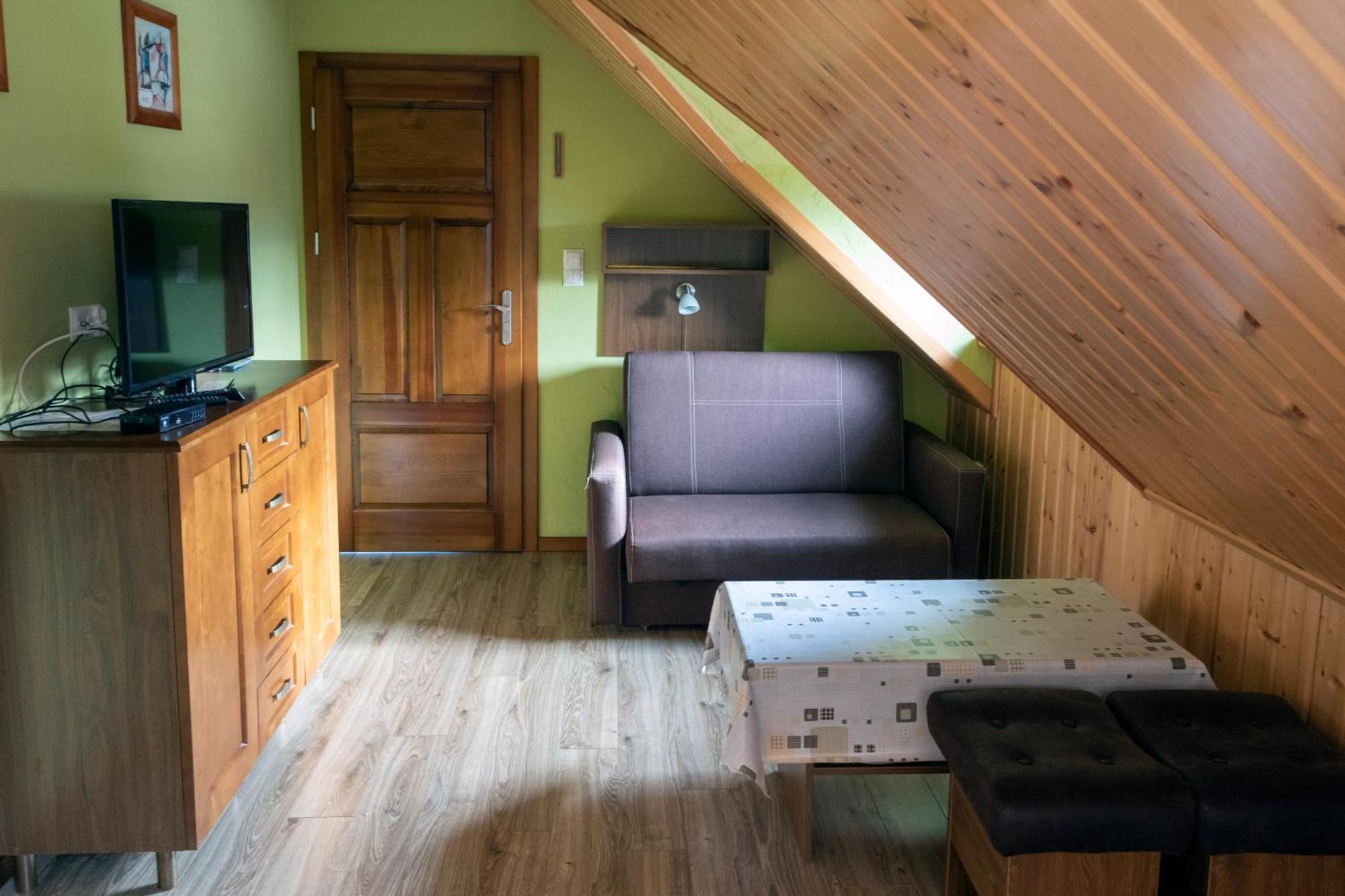 Dom Pod Lipa Villa Jaminy Bagian luar foto