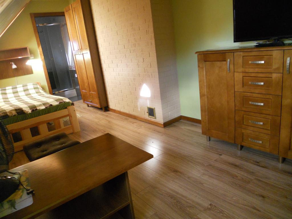 Dom Pod Lipa Villa Jaminy Bagian luar foto